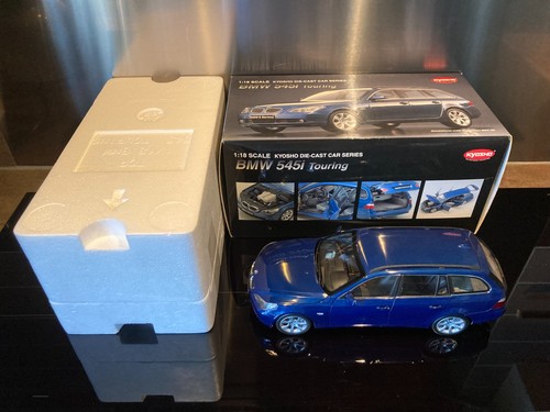 Bmw 545i touring - 545i, blue