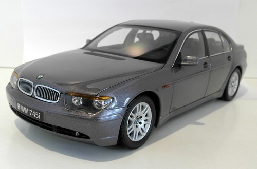Kyosho scale diecast - 1/18,