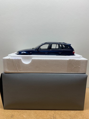 Kyosho bmw 1 18 en - 1/18,